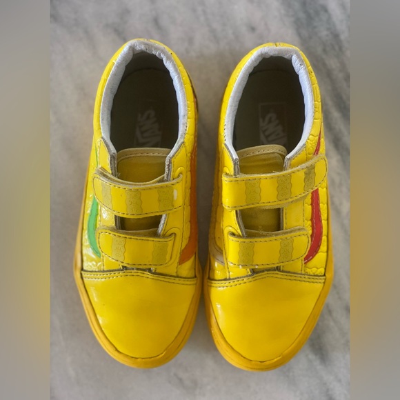 LIMITED EDITION Vans Old Skool X Haribo -Yellow with Gummy Bear Checkerboard - Picture 9 of 11
